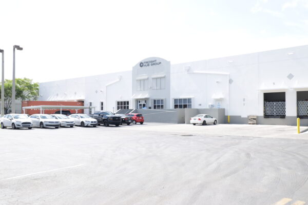 Go Warehouse www.gowarehouse.io Freight Hub Group Miami Florida #gowarehouse #gofreight #doxidonut